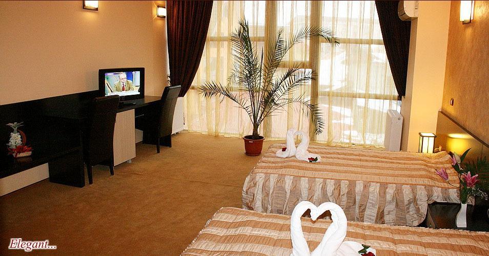 Hotel Palace Târgu Jiu Стая снимка